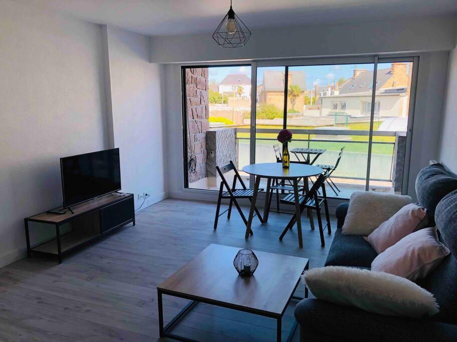Apartment Grand 43m2 Port De Guirec